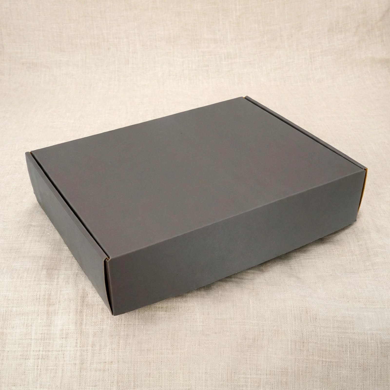 Premium Apparel Gift Boxes UK - Image 4